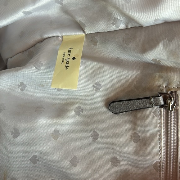 Kate Spade beige vinyl polyester tote - Picture 5 of 10